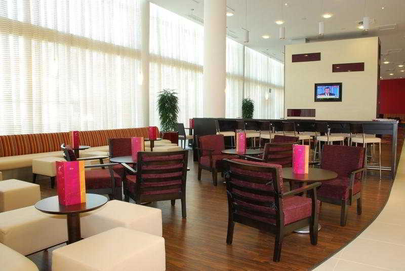 Hotel Courtyard By Marriott London Gatwick Airport Crawley  Restaurant foto